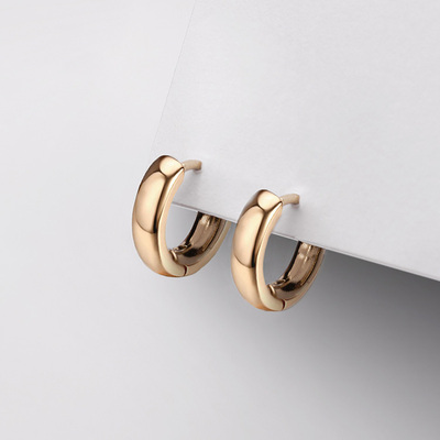 黄金简约耳环